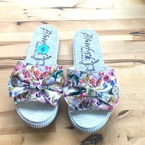 Sandal